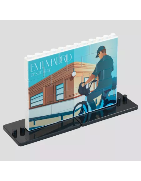 Puzle de construcción vertical de 27 piezas con doble peana.