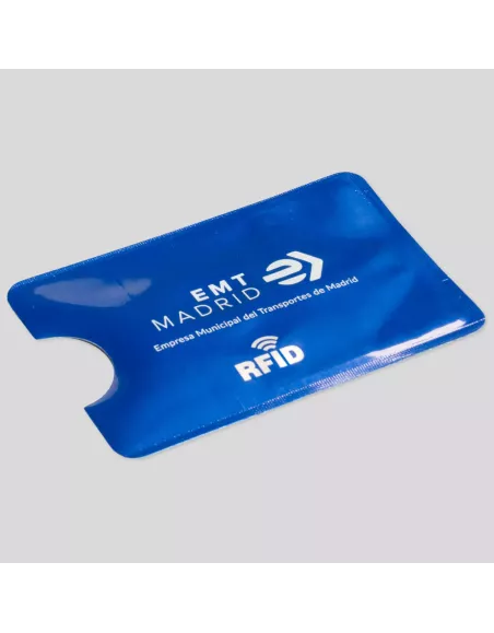 Tarjetero con tecnología RFID