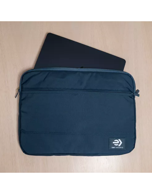 Funda ordenador portátil con bolsillo frontal